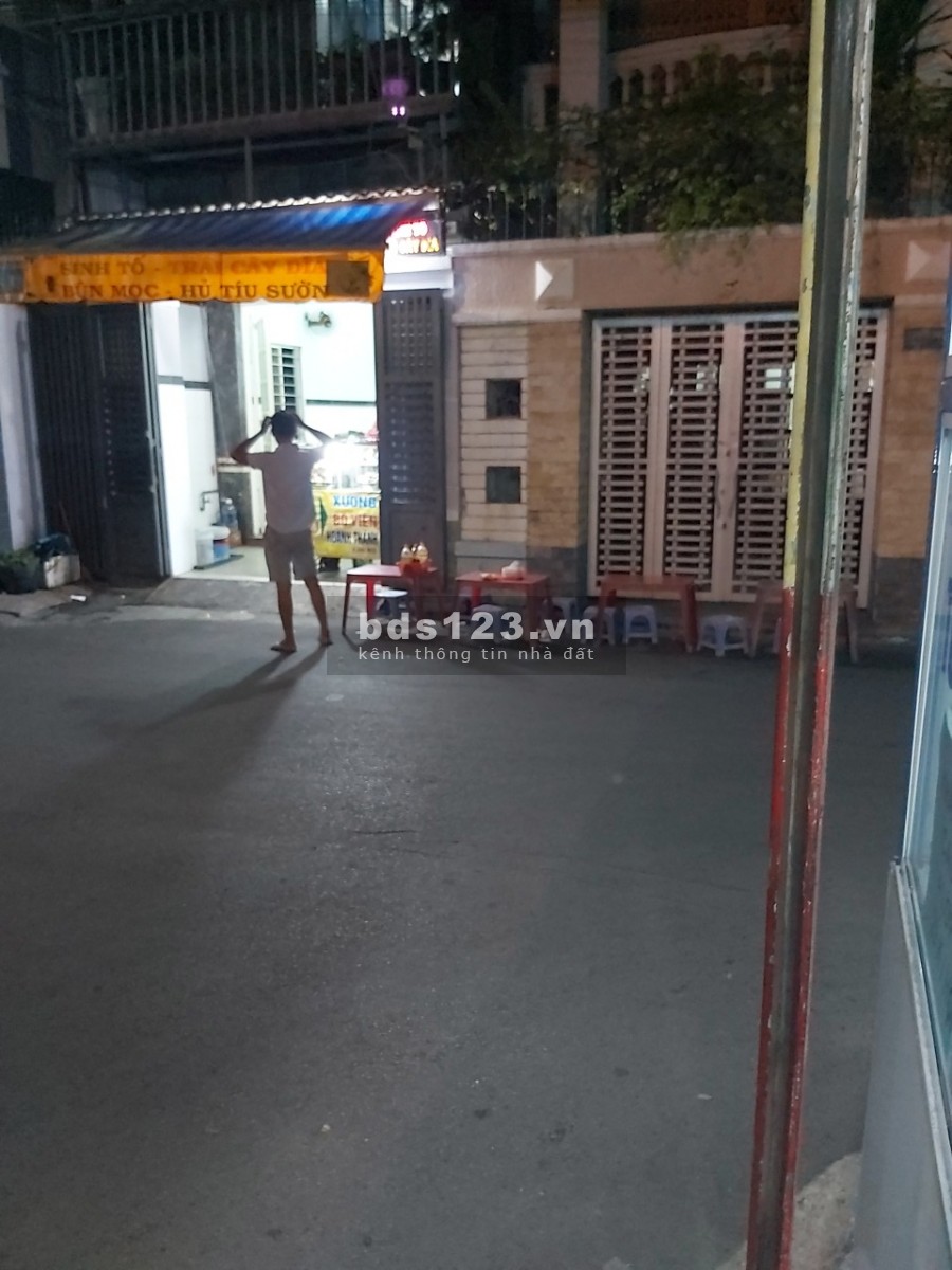 Cho thuê mặt bằng kinh doanh hoặc sang tiệm tóc ngay chợ