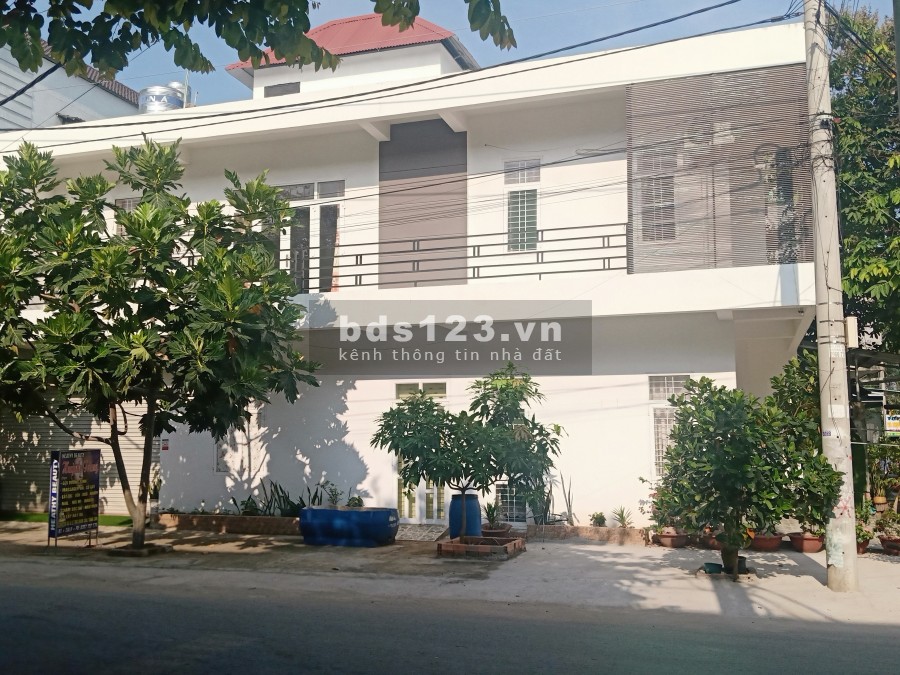 Cho thuê nhà làm văn phòng công ty hoặc ở gia đình