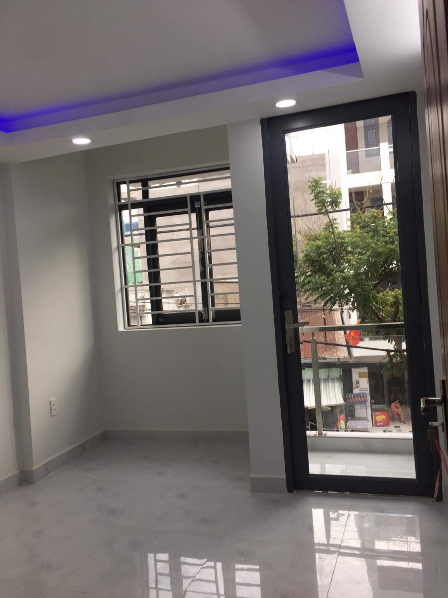 Bán nhà chính chủ, Cư xá Lũ Gia Quận 11, 5 tầng, giá 5 tỷ