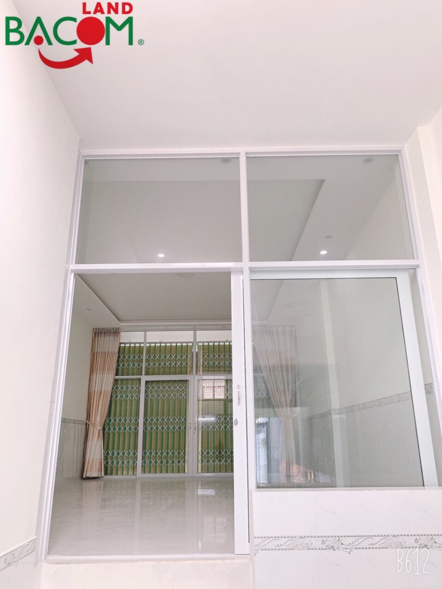 BÁN NHÀ 2MT, SHR DT: 163m2, P. TRẢNG DÀI CHỈ 3.450 TỶ