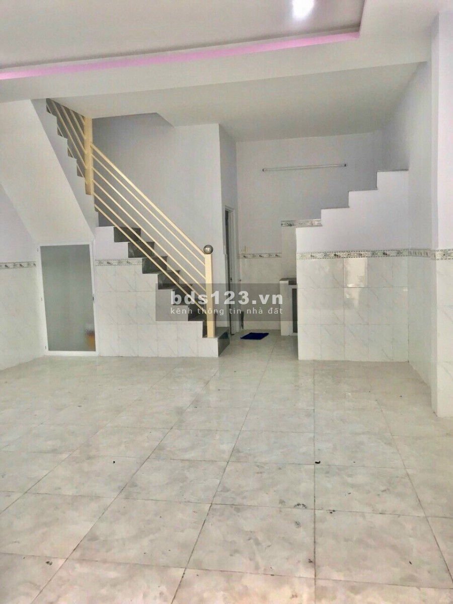 Nhà hẻm 1248 Huỳnh Tấn Phát, P.Phú Mỹ, Q7 (đã có sổ) Cần bán căn nhà nhỏ mới xây,