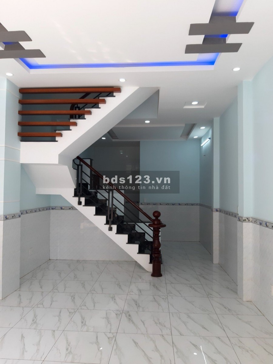 Nhà Đẹp 4 Tầng HXH 46M Thạnh Lộc 27 Quận 12 Giá 4.2 Tỷ