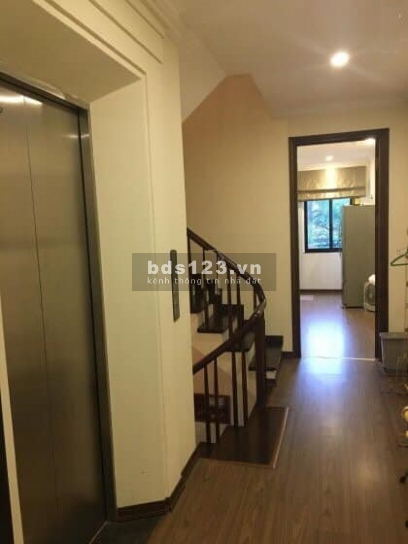 Bán nhà PL ô tô 84m2 x 6 tầng thang máy ngõ 158 Nguyễn Khánh Toàn giá 12,5 tỷ. LH 0912442669
