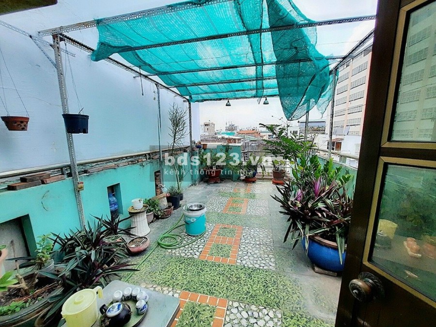 Bán gấp nhà 2 lầu sân thượng hẻm Xe Hơi 6m đường Thái Phiên, P8, Q11, Giá 5,8 tỷ
