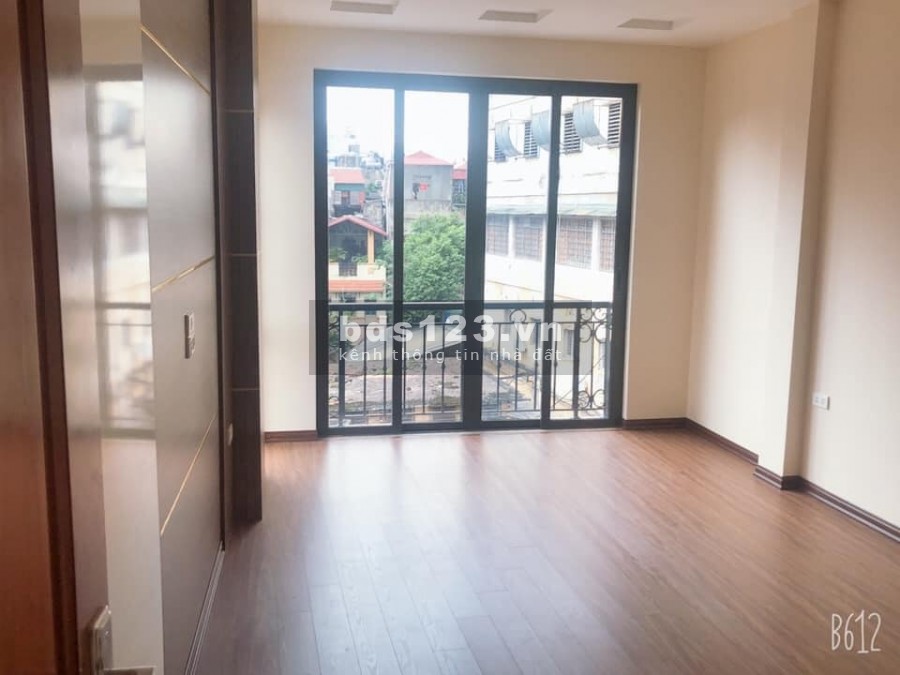 5 TẦNG ĐẸP LONG LANH - NGÕ THÔNG - KHU VỰC HIẾM