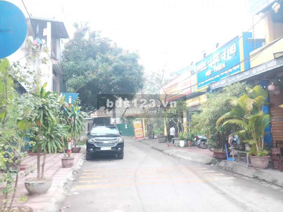 Bán nhà phố Tư Đình, phân lô quân đội, 64m2, 5T đẹp long lanh, mặt tiền 5m, ô tô 7 chỗ, 6.3 tỷ