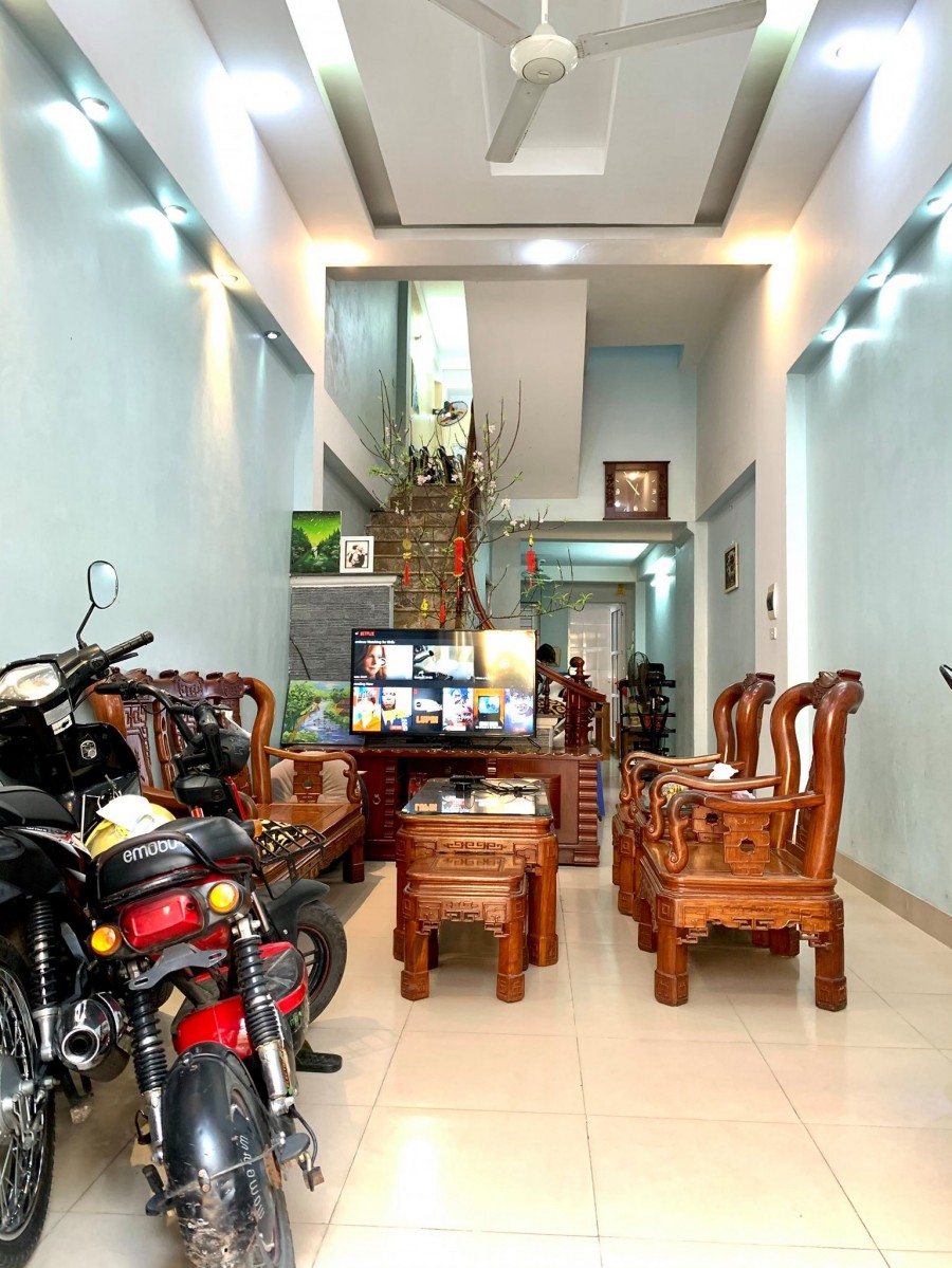 BÁN NHÀ NGÕ 195 QUANG TRUNG, NGÕ TO, Ô TÔ ĐỖ CỬA THÔNG KHẮP HƯỚNG.