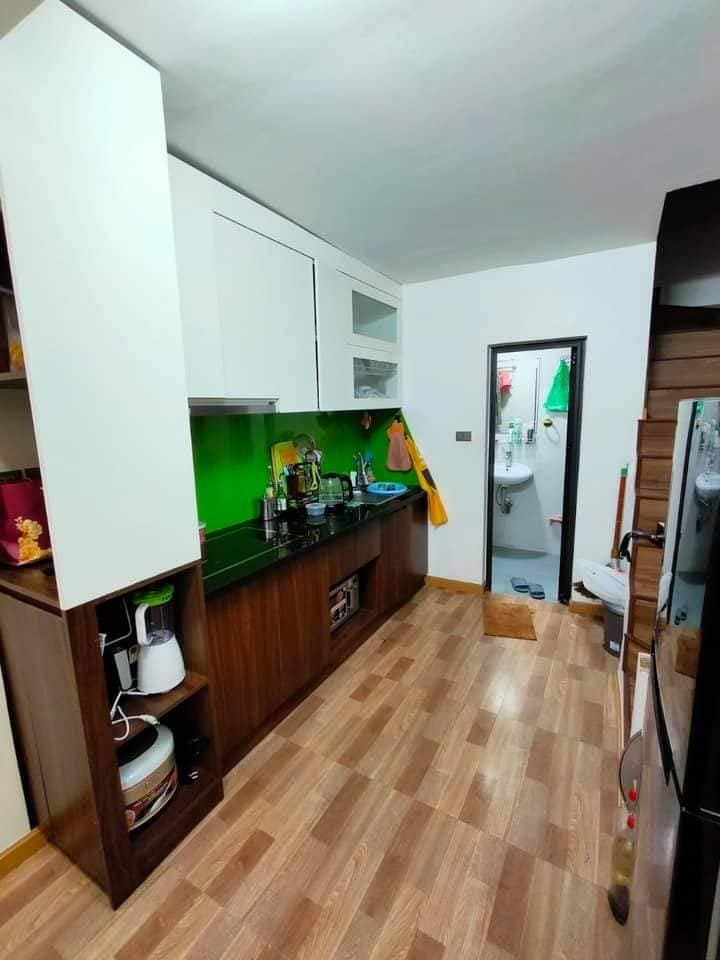 Nhà riêng Khâm Thiên 5 tầng góc 2 mặt thoáng giá 3.55 tỷ