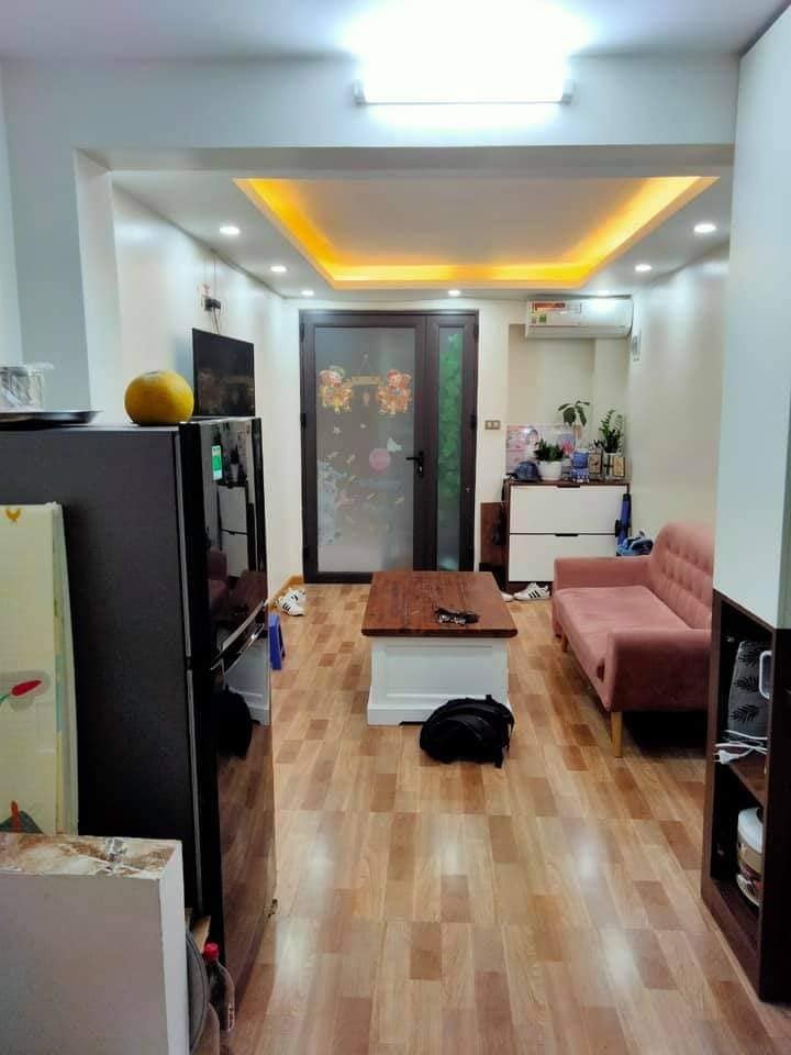 Nhà riêng Khâm Thiên 5 tầng góc 2 mặt thoáng giá 3.55 tỷ