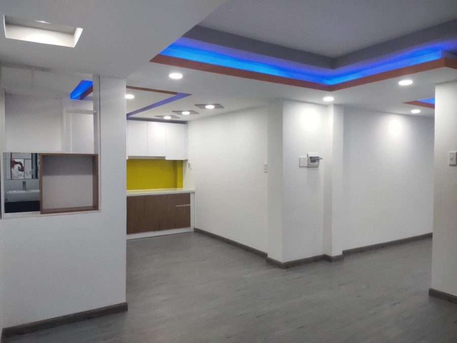 BÁN GẤP Gía Rẻ, Nhà Đẹp, Ở Ngay, Nở Hậu, Đã Hoàn Công, 81m2, 4 Tầng, Khu vực P 8 Q 11, Gía 10.2 Tỷ.