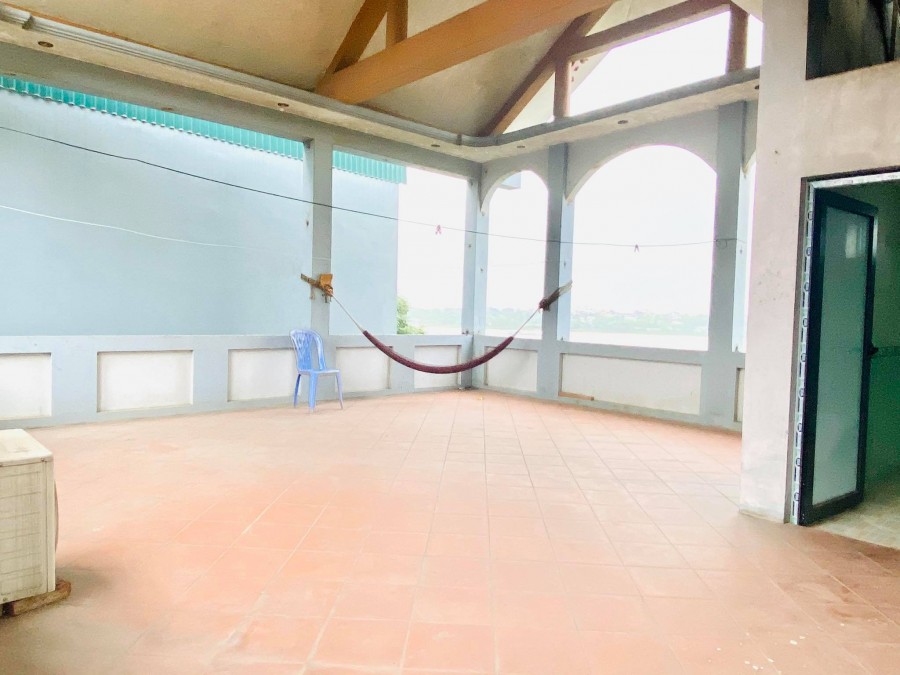 Cần Bán Gấp Nhà Đông Ngạc 3 Thoáng Ô TÔ _125M MT12M Gía 4.3 Tỷ