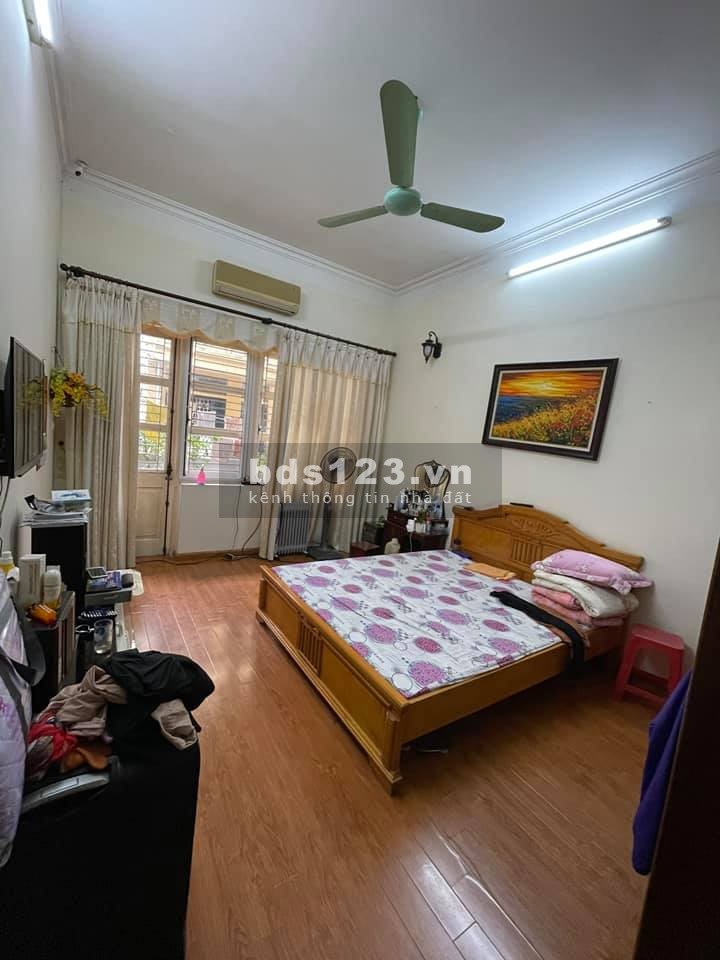 BÁN GẤP NHÀ RIÊNG QUẬN CẦU GIẤY- 82M2-4 TẦNG- NHỈNH 10 TỶ CÓ THƯƠNG LƯỢNG.