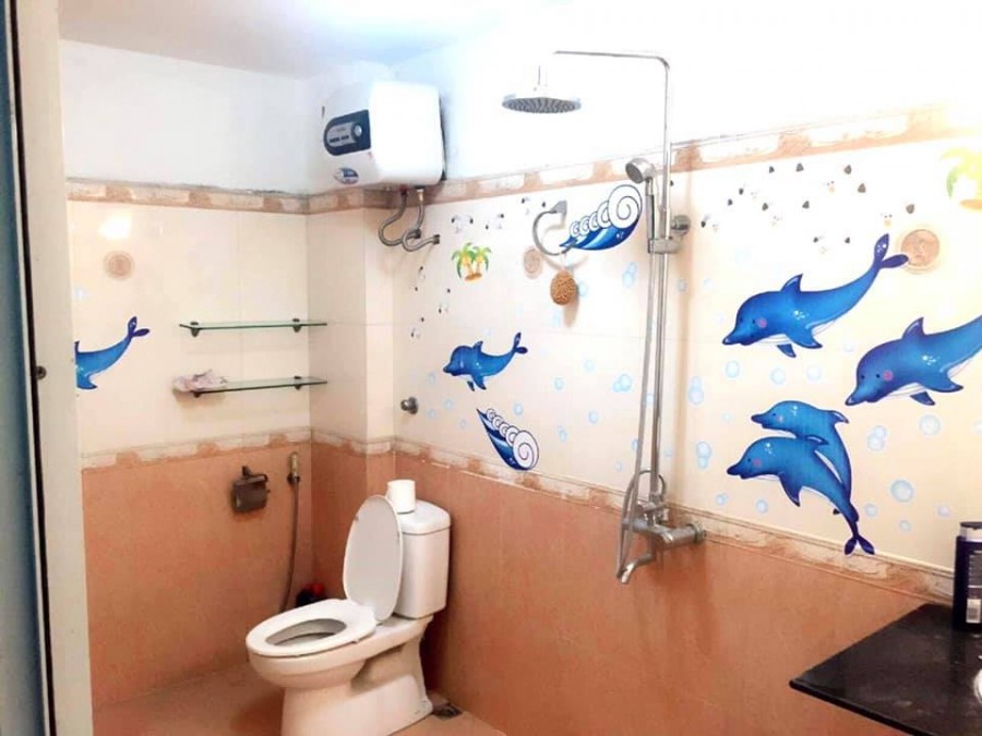 Bán nhà Âu Cơ, Ôtô 7 chỗ đỗ cổng, Ngõ thông tứ tung, 64m2, 4 tầng MT6.2m giá chỉ 4.6Tỷ