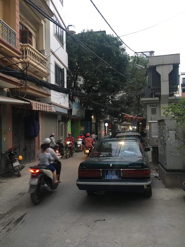 Bán Nhà 46m2 x 5 Tầng Thang Máy, View Hồ Khương Hạ, Ô Tô Tránh, Kinh Doanh Đỉnh, Nhỉnh 8 Tỷ.