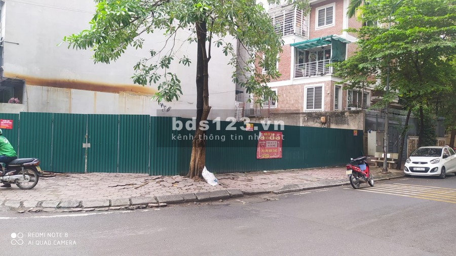 Bán đất lô góc phố Nguyễn Cơ Thạch, NTL, 157m2, 25m MT, 36 Tỷ, LH 0839844444
