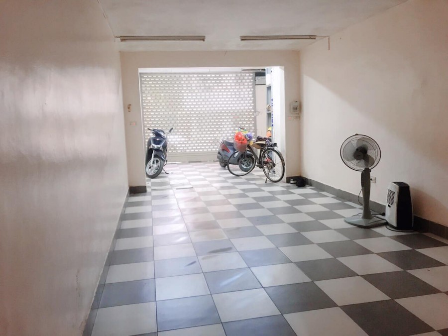 Bán gấp nhà phố cổ Hoàn Kiếm, DT 128m, 3T, MT 4.2m, kd siêu đỉnh, giá 34 tỷ.