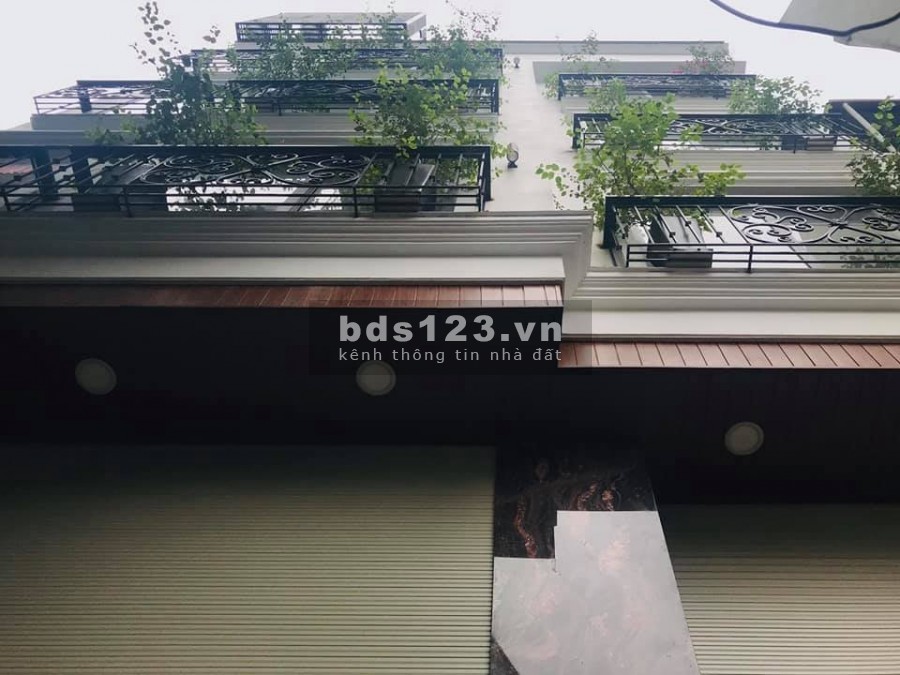 Hiếm lắm! Lộc vip xuất hiện, nhà phố Lò Đúc (có thang máy)