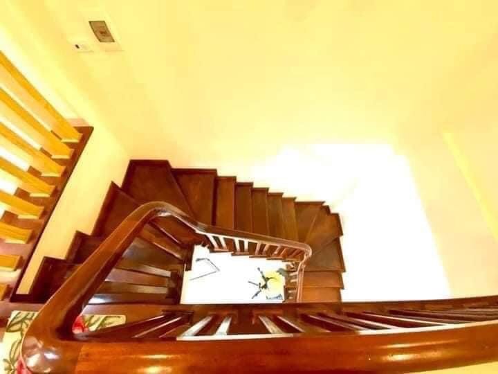 Nhà Bồ Đề 54m x 5t mt6m nhỉnh 5 tỷ, an sinh đỉnh, gần Nguyên Vă Cừ.