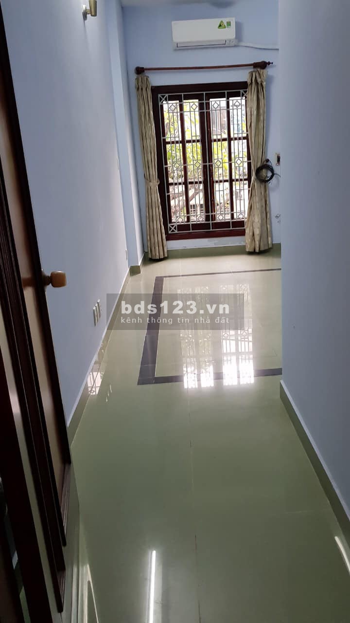 Bán Nhà HXH Trung Tâm Quận Bình Thạnh. DT: 79m2. LH: 0932155399.