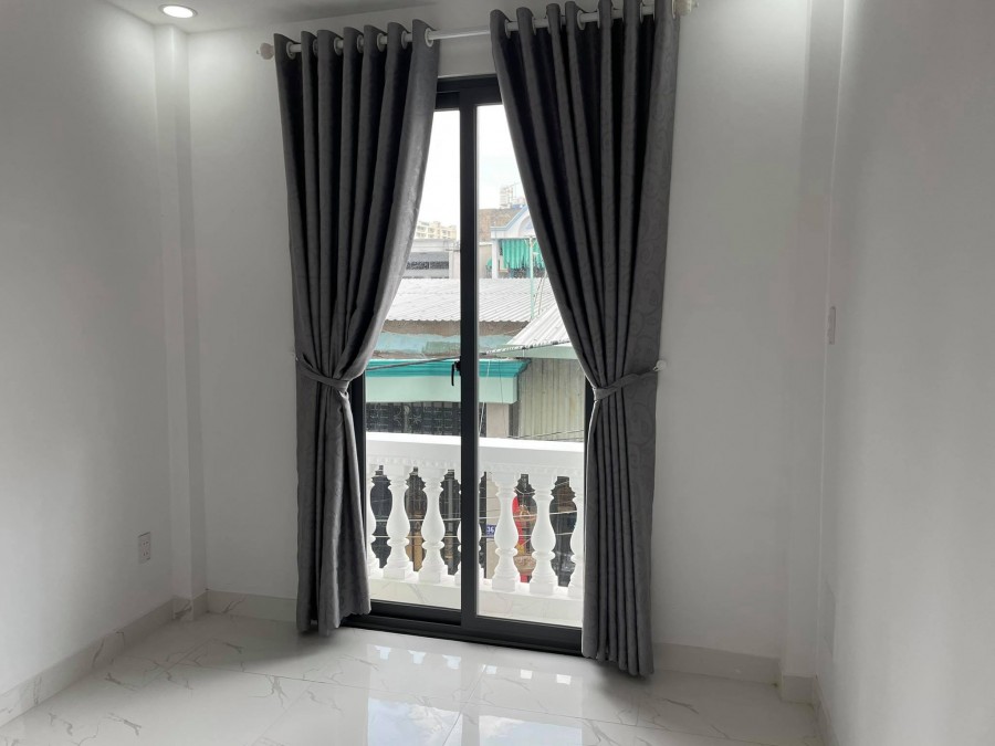 Bán nhà giá rẻ đường Phan Huy Ích, Phường 14, Gò Vấp, 2 Phòng ngủ