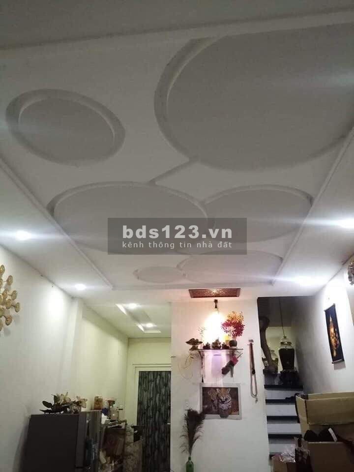 Bán nhà HXH 7 chỗ đường Trần Văn Quang, 34m2, 2 tầng, giá 3 tỷ 650 triệu