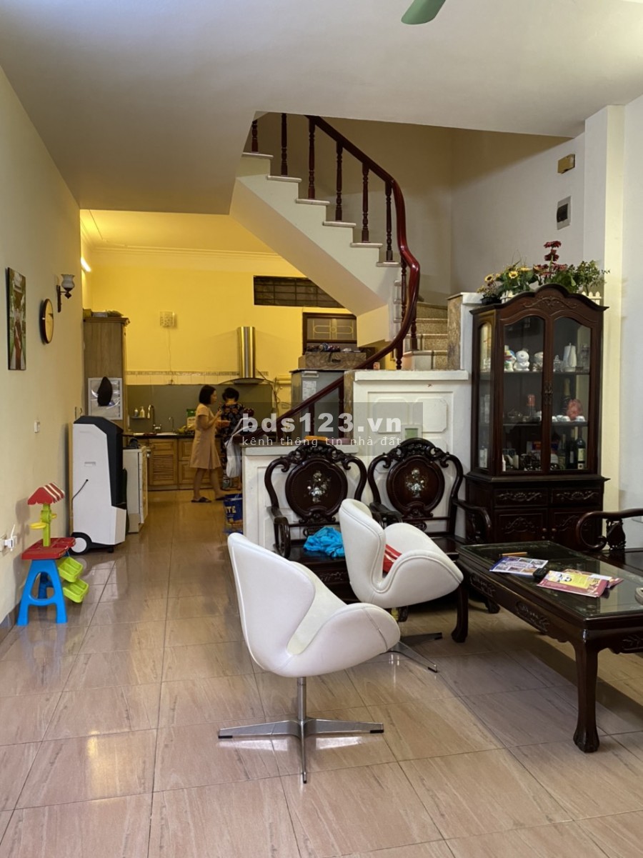 CHÍNH CHỦ: CẦN BÁN GẤP NHÀ MẶT NGÕ 325 KIM NGƯU, NHÀ ĐẸP 4 TẦNG, SĐCC, GIÁ NHỈNH 6 TỶ