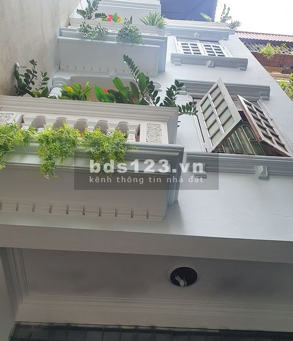BÁN NHÀ PHÂN LÔ, OTO - PHỐ CHÙA BỘC, QUẬN ĐỐNG ĐA. DT 52M, GIÁ 6.4 TỶ.