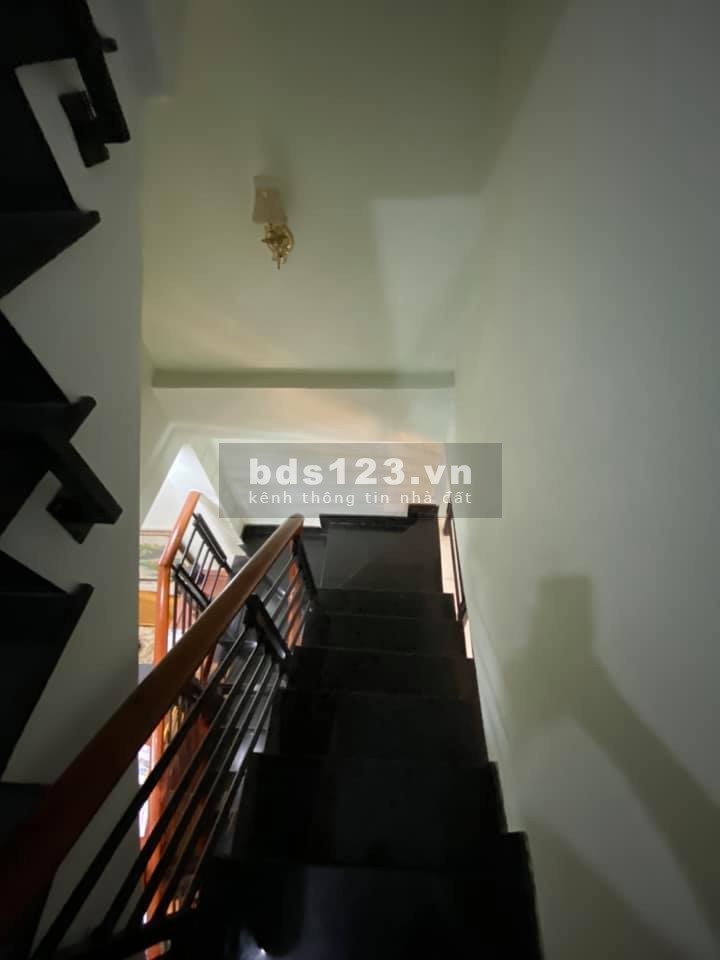BÁN NHÀ TÂN BÌNH, NI SƯ HUỲNH LIÊN, 3 TẦNG, TRƯỚC NHÀ 5M, 50M2, GIÁ 5.8 TỶ