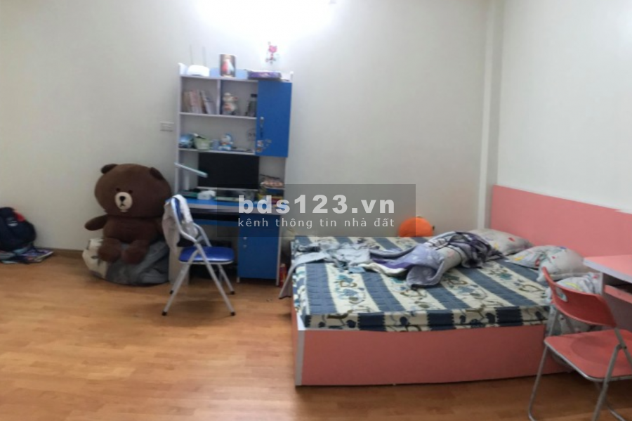 Bán Nhà Hoàng Hoa Thám 40m2 5 tầng mặt tiền 4 giá 4.3 tỷ