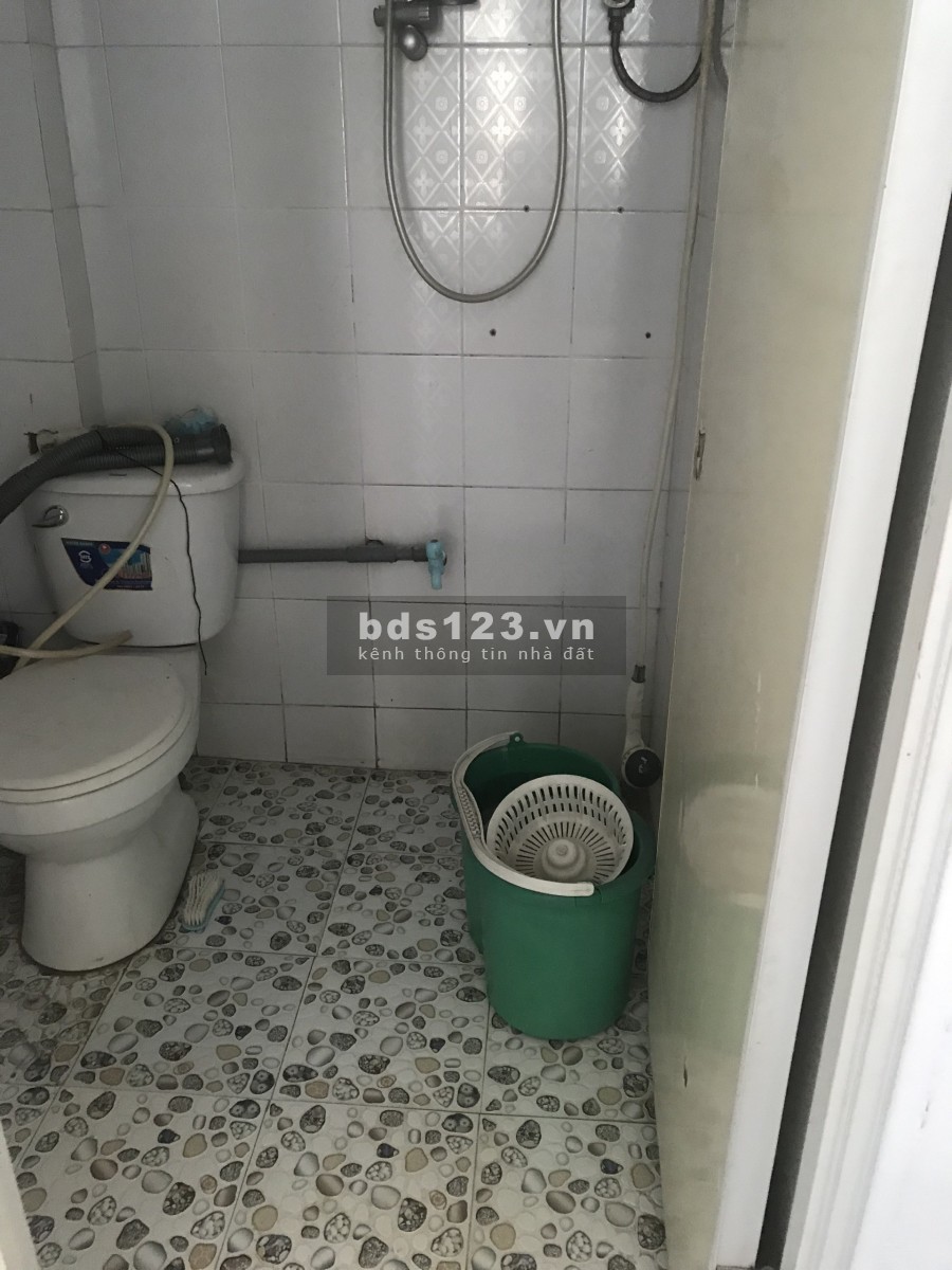 Cho thuê nhà nguyên căn quận Tân Bình hẻm xe hơi gần chợ