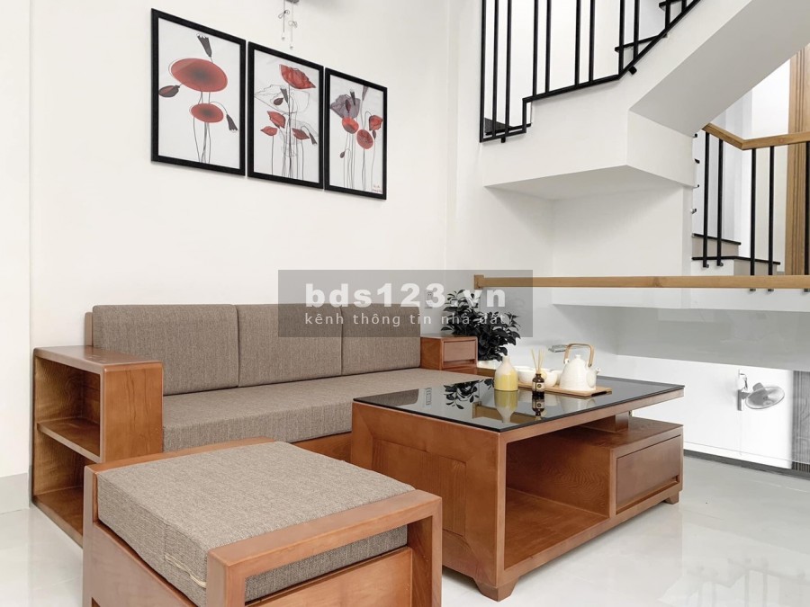 Bay nhanh nhà đẹp rẻ như cho 2,7tỷ Quang Trung Hà Đông 40m nhà 4 tầng mới đét.