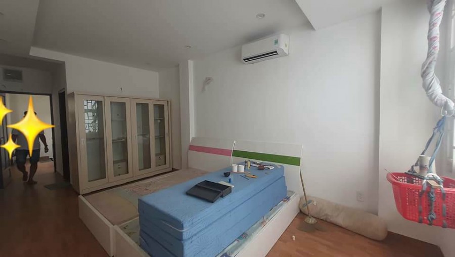 HẺM 4M - NHÀ MỚI Ở NGAY - TRUNG TÂM QUẬN 10.