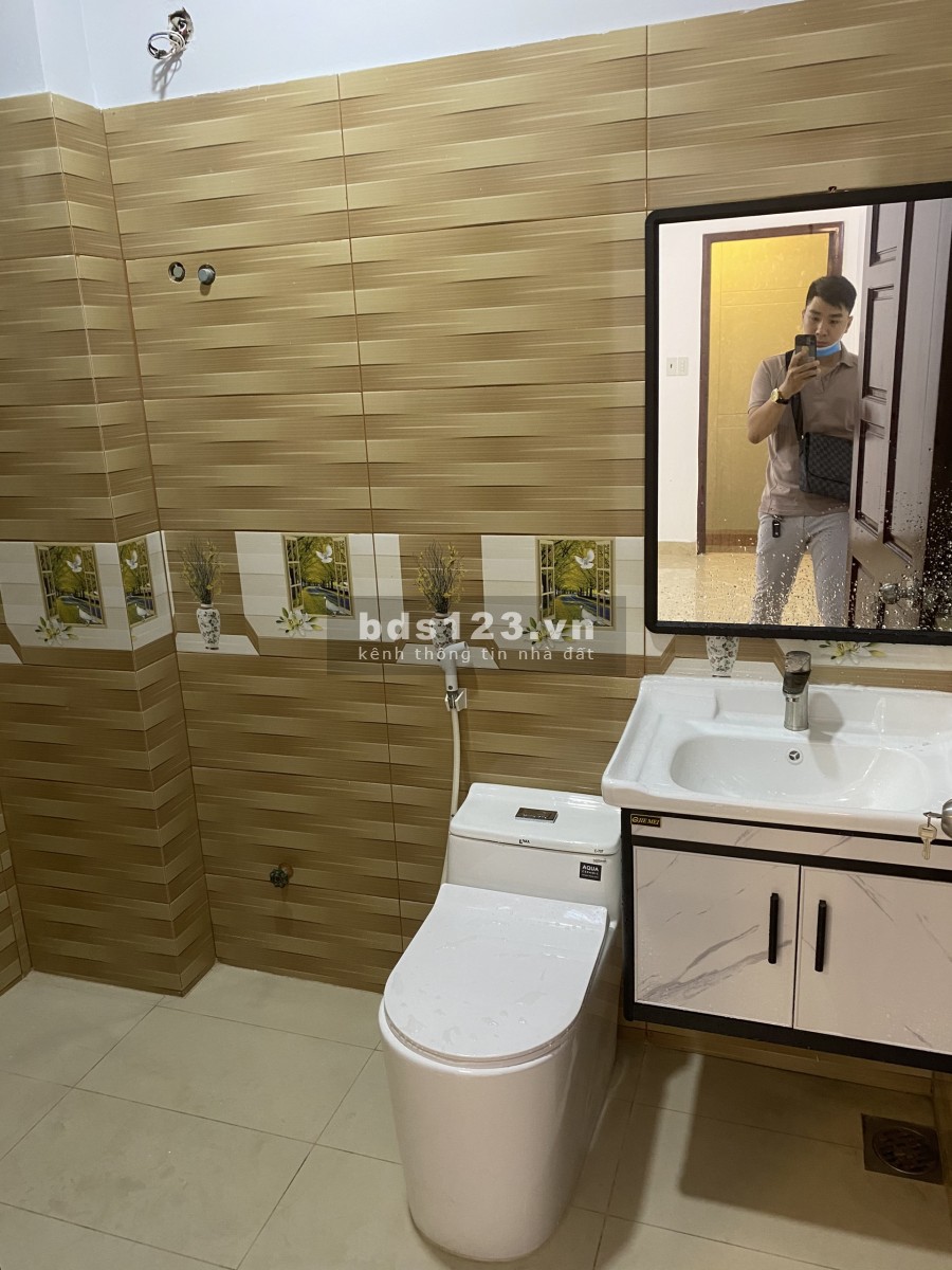 MT D2 Nối Dài Trệt 3Lầu-ST 4P 5WC ML Giá 35Tr/th