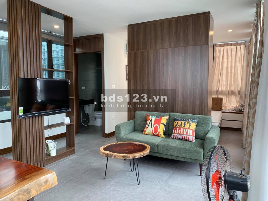MẢNH ĐẤT VÀNG sát hồ Tây và Hồ Trúc Bạch ngay trên đường Trấn Vũ 75m2 chỉ với 6.8 tỷ