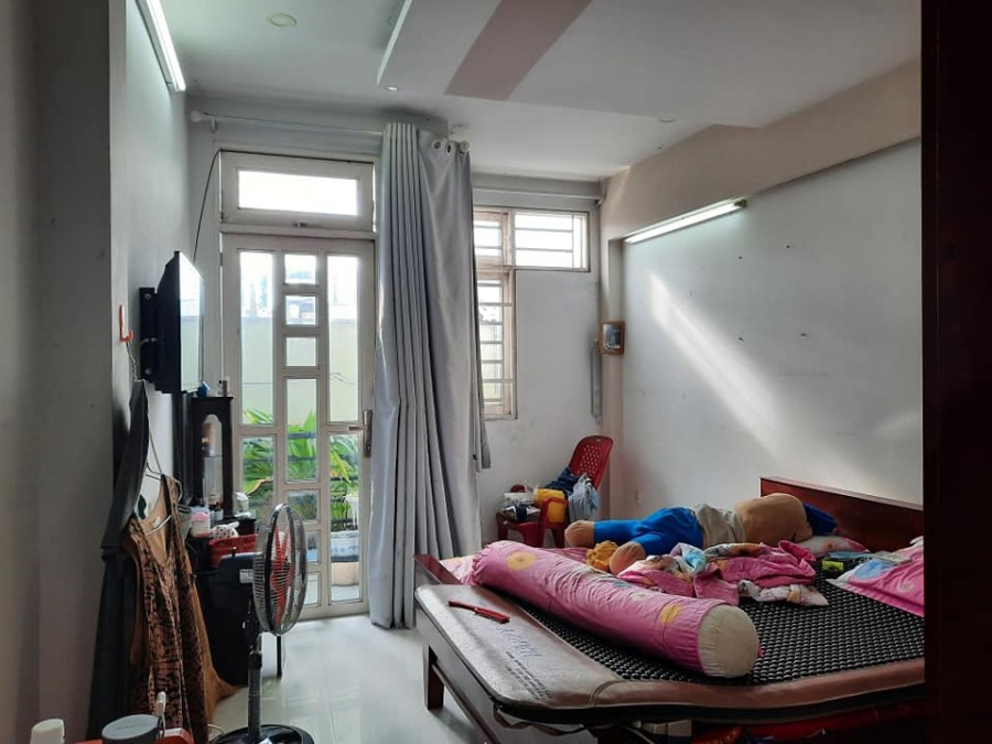 1900638006 Bán nhà Tôn Đản Phường 15 Quận 4