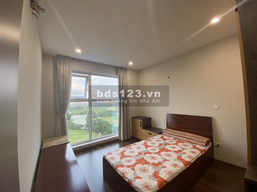 Bán căn hộ cao cấp The Link Ciputra view sân golf, 114m2 với 3 ngủ full nội thất sang trọng.