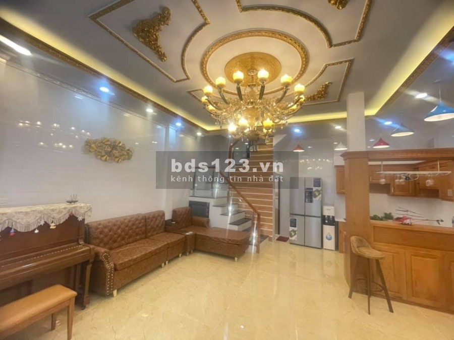 [HOT] Nợ bán gấp nhà Trần Huy Liệu Phú Nhuận HXH 3 tầng giá 175tr/m2.
