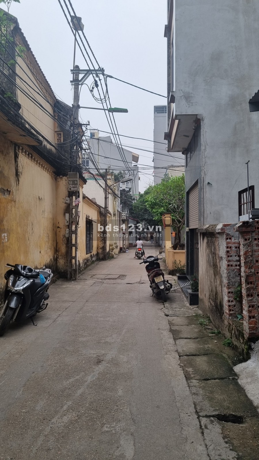 Đất Đông Ngạc 46m mặt tiền 3.7m ngõ ô tô phóng vù vù giá chỉ 3.2 tỷ