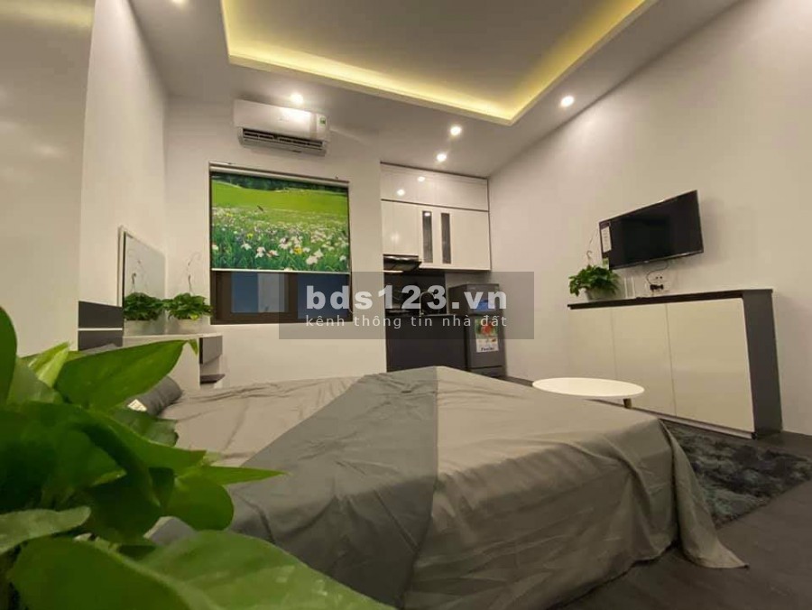 Dòng tiền 50tr 1 tháng, nhà ngay đường láng, 60m, 5 tầng, ô tô vào nhà, giá nhỉnh 8 tỷ.