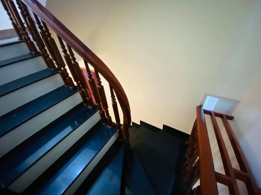 Cực Hiếm Lê Trọng Tấn ( Thanh Xuân) 32M2, 5 tầng, Ô tô tránh, Dừng Đỗ, Kinh Doanh Đỉnh. LH: 0964657169.