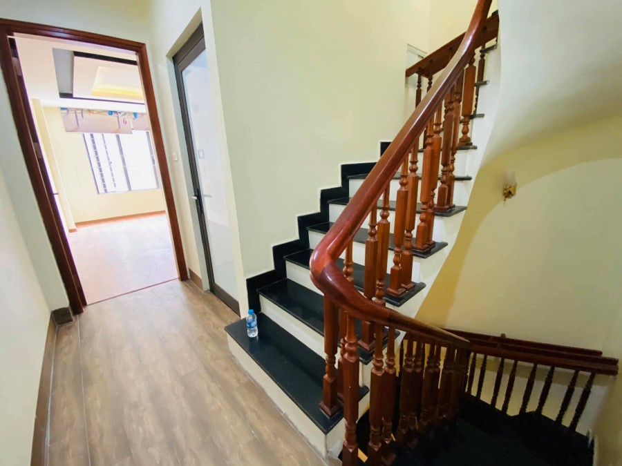 Cực Hiếm Lê Trọng Tấn ( Thanh Xuân) 32M2, 5 tầng, Ô tô tránh, Dừng Đỗ, Kinh Doanh Đỉnh. LH: 0964657169.
