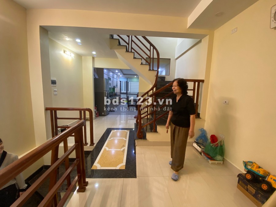 Về quê tránh cái nóng Hà Thành được giá là bán 50m2*3T khu Bách Khoa tròn 3 tỷ