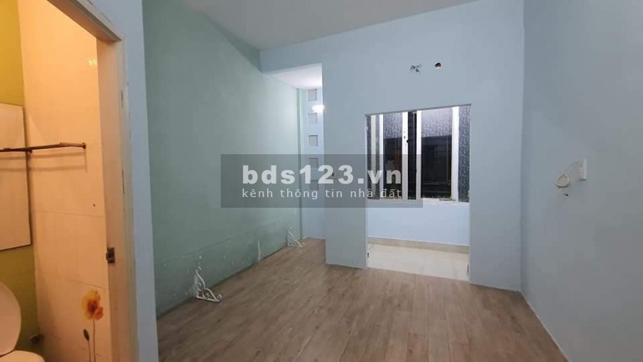 Cần bán nhà Cmt8, Tân Bình hẻm kinh doanh sát mặt tiền giá 6.1 tỷ