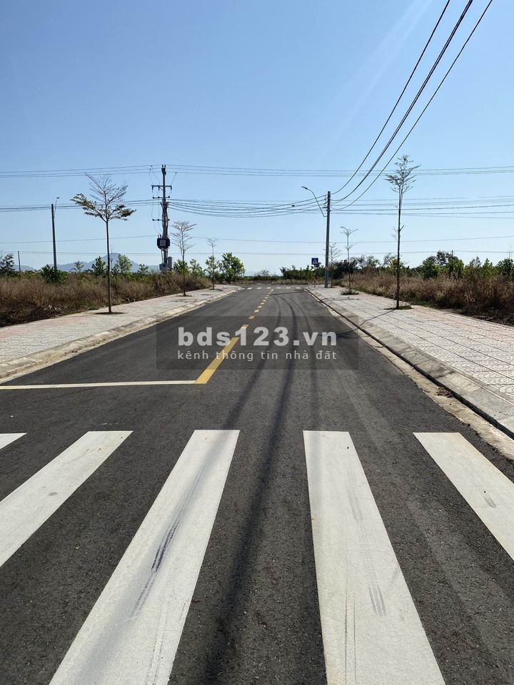 430 TRIỆU SỠ HỮU ĐẤT NỀN TRUNG TÂM THỊ TRẤN