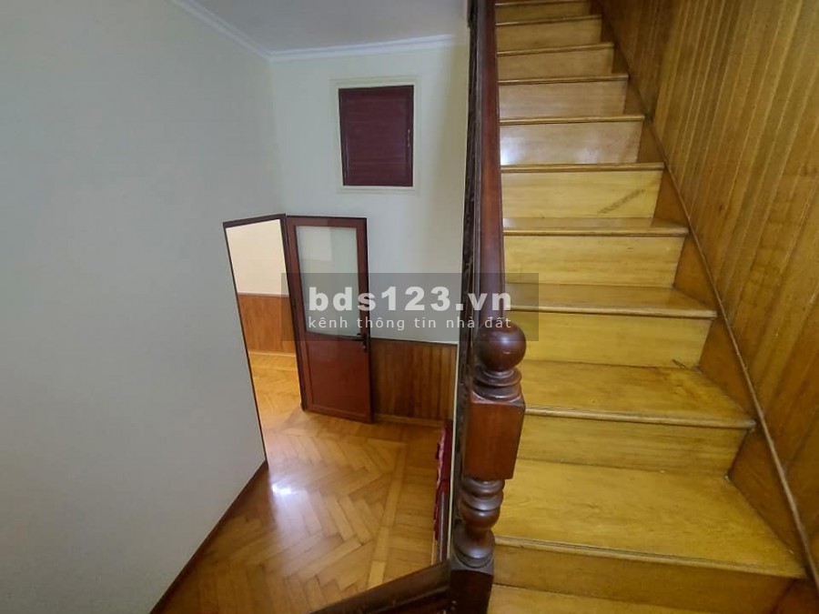 159 HỒNG MAI KINH DOANH SẦM UẤT NGÕ THÔNG Ô TÔ TRÁNH MT: 4.8m CHỈ 3,6 TỶ