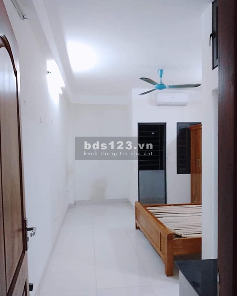 Bán gấp toàn CCMN phố Quan Nhân,Thanh Xuân 68m 7T 7.4 tỷ,thang máy xịn