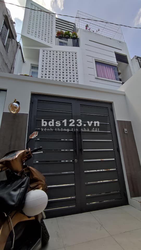 Cần bán nhà Nguyễn Ngọc lộc Quận 10 35m2 3 tầng 4.6 tỷ - 0798919986