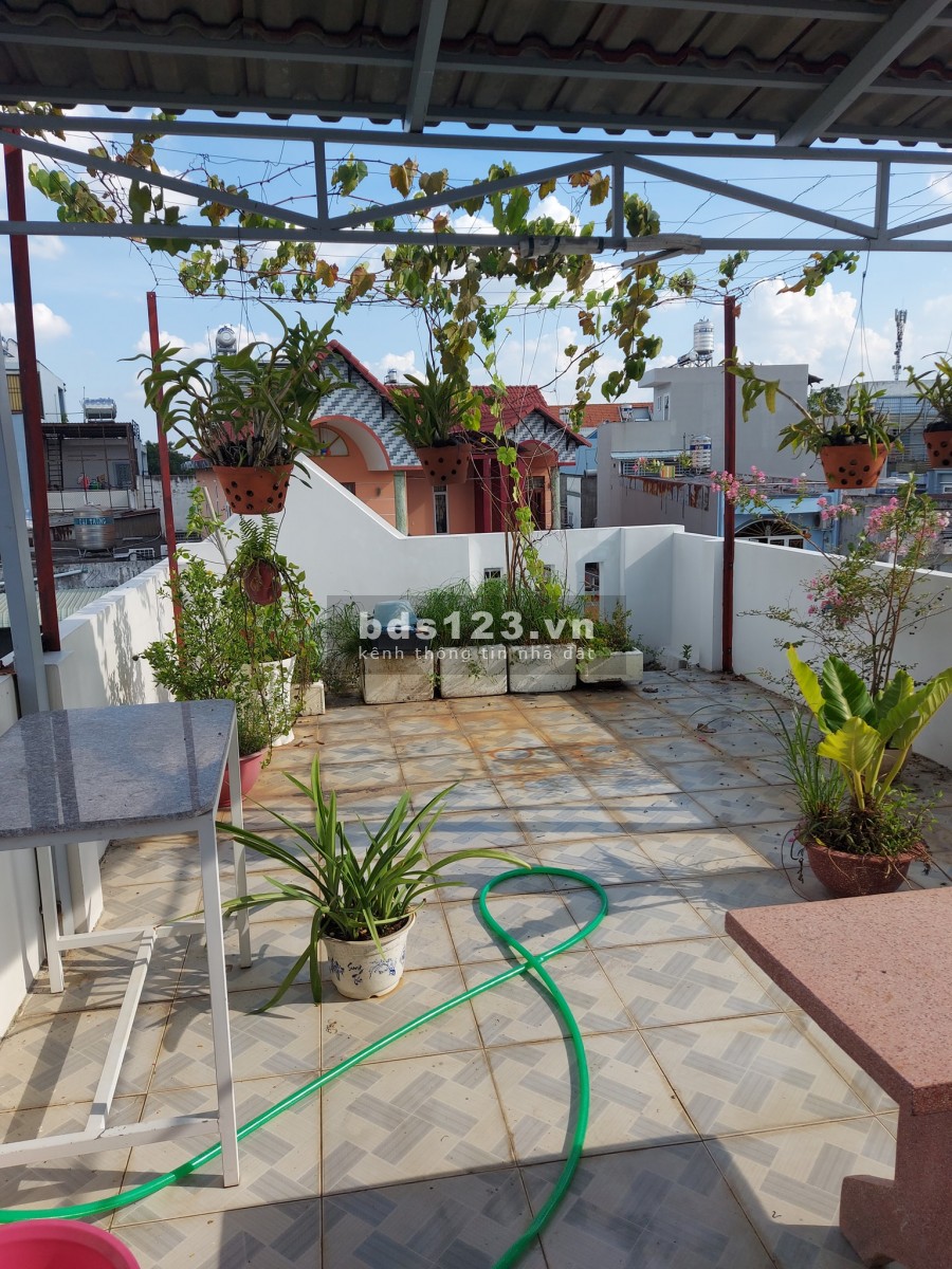 Nhà 2 mặt tiền, hẻm xe hơi tránh, nhà mới Q12 chỉ nhỉnh 5 tỷ
