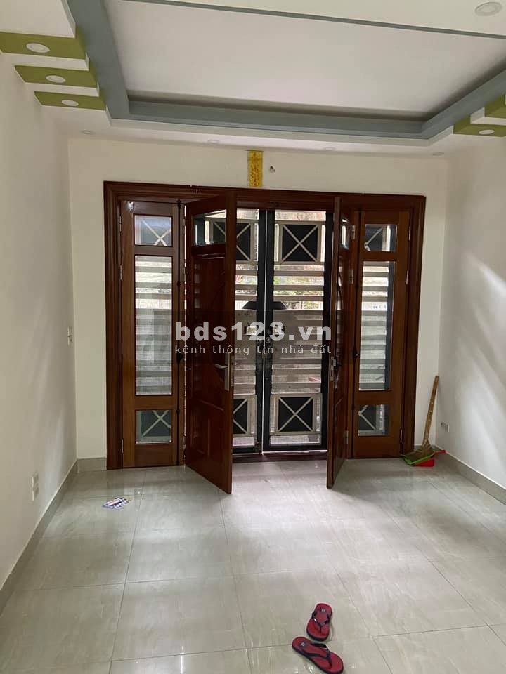 Bán nhà phố Yên Hòa Cầu Giấy, 5 tầng, mt 3.6m, dọn đồ về ở luôn. Giá nhỉnh 4 tỷ