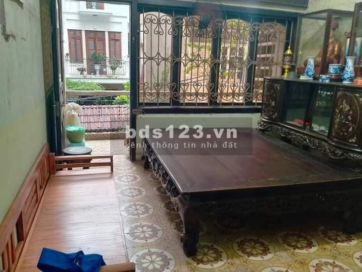 NHÀ VỊ TRÍ ĐẸP LÕI ĐỐNG ĐA KINH DOANH GÌ CŨNG ĐƯỢC